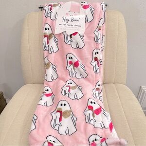 NEW Hey Boo! Pink Ghost Fanny Owala Plush Throw Blanket Halloween Spooky Cute